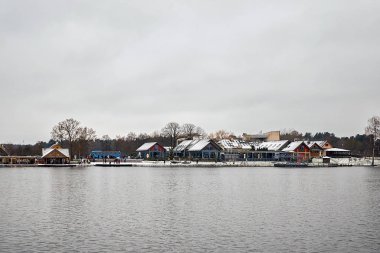 Litvanya. Trakai. Evler Trakai Litvanya göl Galve üzerinde. 31 Aralık 2017