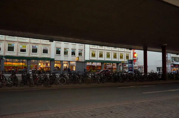 Deutschland Bremen Ein Fahrrad Auf Der Straße Bremen Februar 2018 — Stockfoto