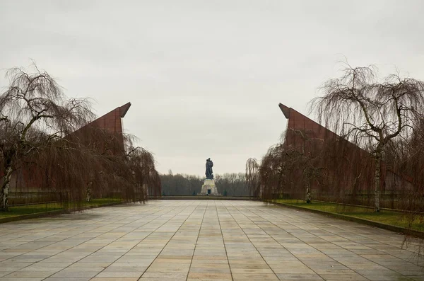 Alemania Berlín Treptow Park Memorial Guerrero Libertador Berlín Febrero 2018 — Foto de Stock