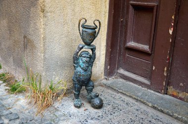 Polonya. Wroclaw. Wroclaw GNOME bronz heykelcik. 20 Şubat 2018