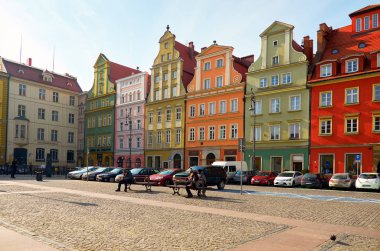 Polonya. Wroclaw evleri ve Wroclaw şehrinin sokakları. Cityscape. 20 Şubat 2018