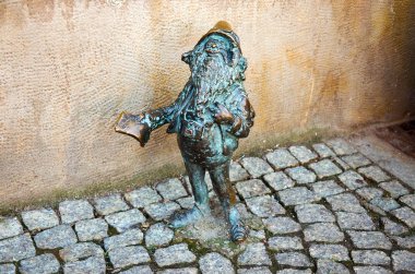 Polonya. Wroclaw. Wroclaw GNOME bronz heykelcik. 20 Şubat 2018
