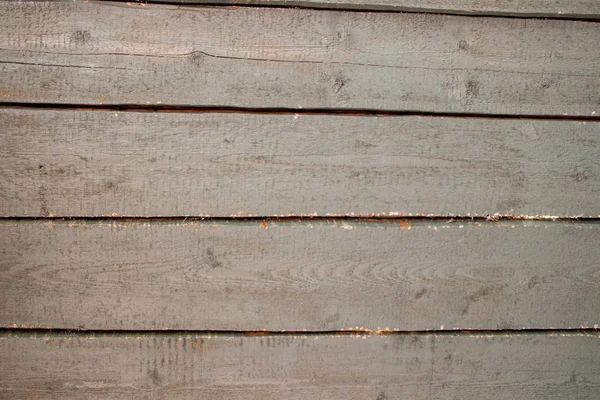 Tablas de madera Shiplap Fondo con tonos marrón, blanco y gris. Casi cuadrado con área en blanco para sus palabras, texto, copia o diseño. La pintura falsa es rústica, angustiada y una foto en color . — Foto de Stock