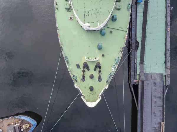 View of the bow of the ship from the drone — Stock Photo, Image