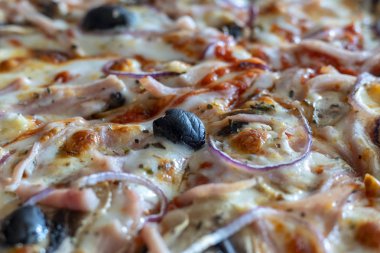 iştah açıcı arka plan pepperoni pizza closeup çerçeveyi dolduran.