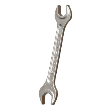 Gümüş rengi çift yönlü metal anahtar beyaz arka planda izole edilmiş. Yüksek çözünürlükte mükemmel kalitede 3D görüntüleme