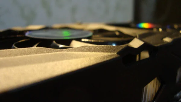 Цветные рамки компьютерных аксессуаров видеокарты — стоковое фото