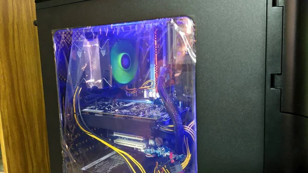 eğlence ve çalışmaya hazır bilgisayar sistemi soyutlamasını engelliyor