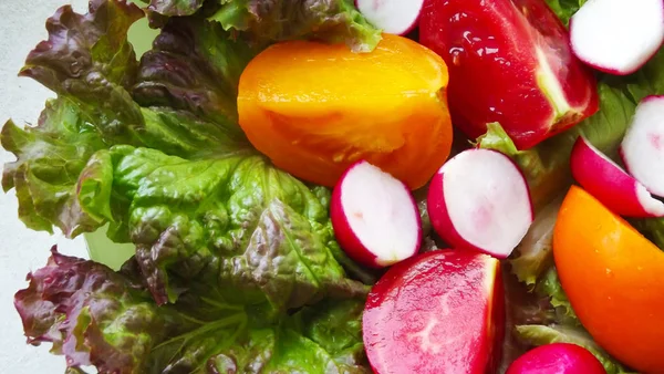 Una Deliciosa Ensalada Verduras Frescas —  Fotos de Stock