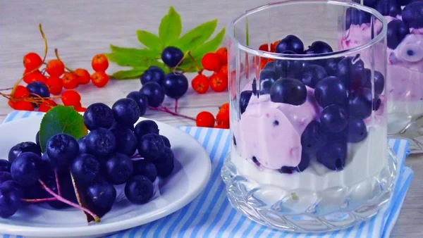 Delicious Beautiful Dessert Fresh Berries — Stock Photo, Image