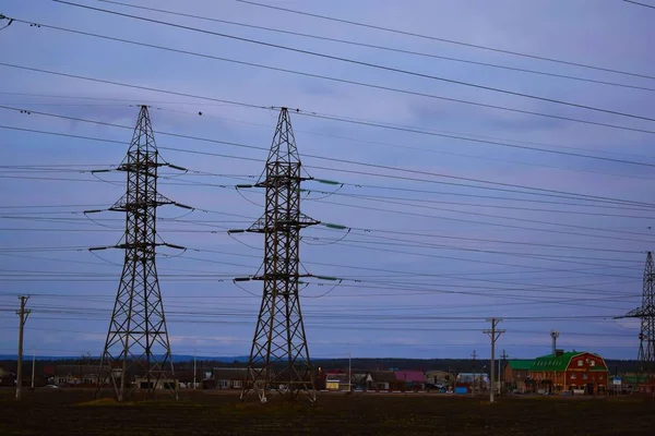 Hochspannungsleitung Technologie Spannung Elektrizität Übertragung Landschaft Energie — Stockfoto