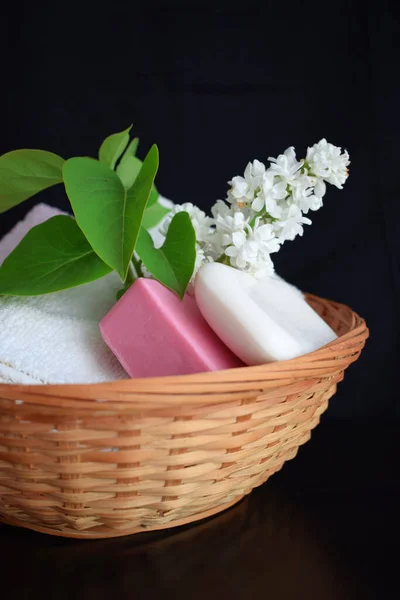Kosmetisk Tvål Med Lätt Lila Doft Designad För Att Tvätta — Stockfoto