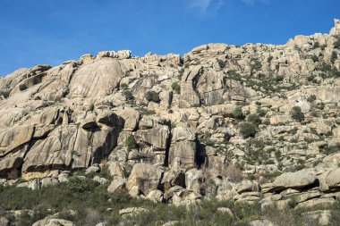 Granit kaya oluşumları La Pedriza, Guadarrama Dağları Milli Parkı, ili, Madrid, İspanya