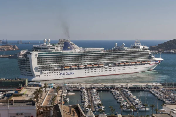 Cartagena Spanien April 2017 Kreuzfahrt Verlässt Den Hafen Von Cartagena — Stockfoto