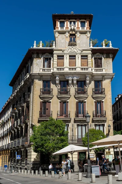 マドリード スペイン 2017年5月7日 スペイン マドリードのラマレス広場にある歴史的建造物 リカルド アグスティンの邸宅の風景 — ストック写真