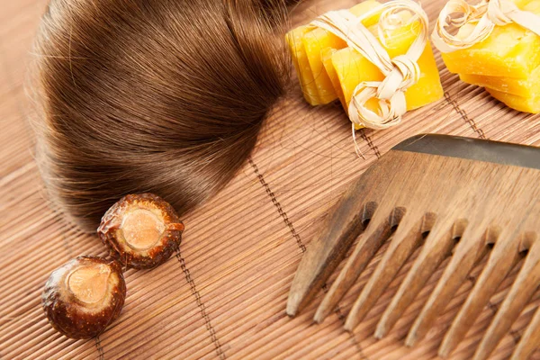 Состав Натуральных Средств Уходу Волосами Бамбуковый Фон — стоковое фото