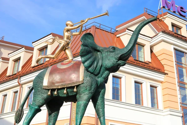Minsk Wit Rusland Maart 2019 Het Kunst Standbeeld Ten Gunste — Stockfoto