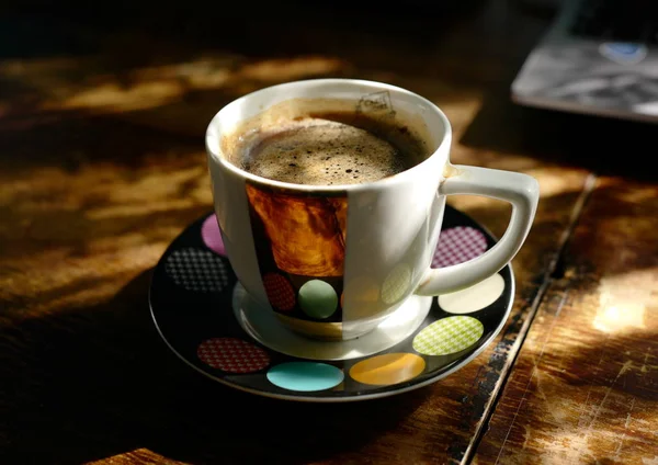 早上喝杯咖啡 愉快的早晨柔和的开灯 — 图库照片