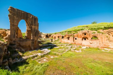 Dara Antik Kenti. Mezopotamya. Mardin, Türkiye. Dera Antik Kenti, Mezopotamya'nın en önemli yerleşim yerlerinden biri.