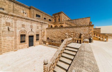 Midyat, Mardin'deki Mor Gabriel Manastırı. Türkiye. Mor Gabriel Manastırı, dünyada hayatta kalan en eski Süryani Ortodoks manastırıdır..