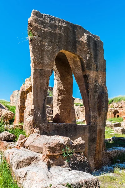 Dara Antik Kenti. Mezopotamya. Mardin, Türkiye. Dera Antik Kenti, Mezopotamya'nın en önemli yerleşim yerlerinden biri.