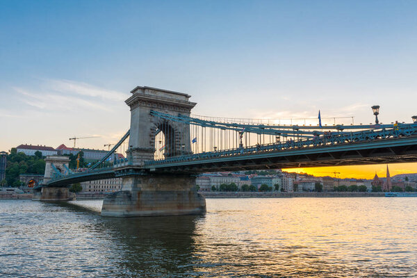 The Chain Bridge (Szechenyi Lanchid) at night Budapest. Budapest, Hungary.
