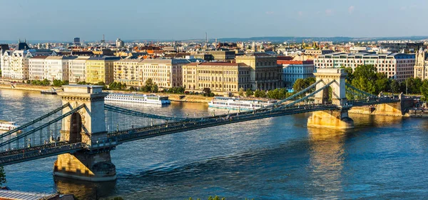 Budapest Hungary July 2017 Chain Bridge Szechenyi Lanchid Budapest 匈牙利布达佩斯 — 图库照片