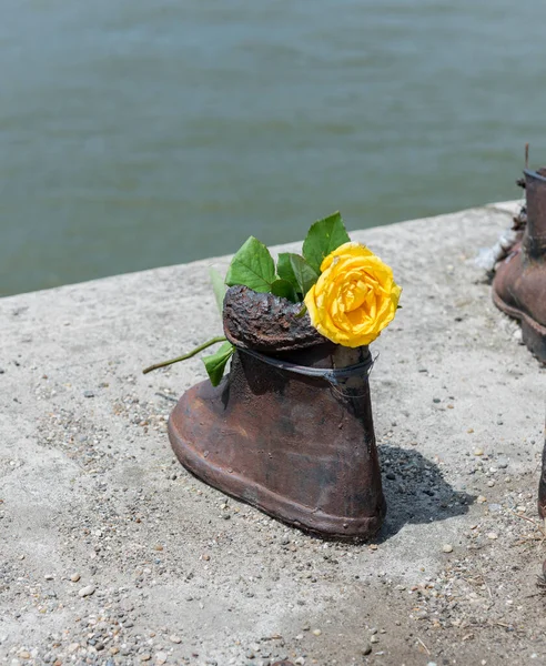 Будапест Хангария Июля 2017 Года Обувь Дунайском Банке Мемориал Железные — стоковое фото