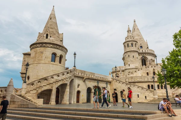 Budapest Hungary Temmuz 2017 Budapeşte Macaristan Daki Balıkçı Kalesi Balıkçı — Stok fotoğraf