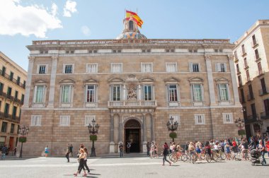 BARCELONA, İspanya - 27 Mayıs 2016: Barselona Şehir Merkezi, İspanya. Barselona turistler ve yerliler arasında popülerdir..