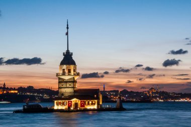 İstanbul, Türkiye 'deki Bakire Kulesi (KIZ KULESI - USKUDAR)