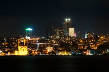 İstanbul Boğazı, Türkiye 'nin Gece Görüşü.