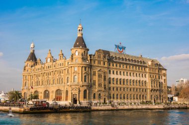 İSTANBUL, TURKEY - 18 Ocak 2015: İstanbul, Türkiye 'nin Asya kesimindeki Haydarpaşa demiryolu terminali 