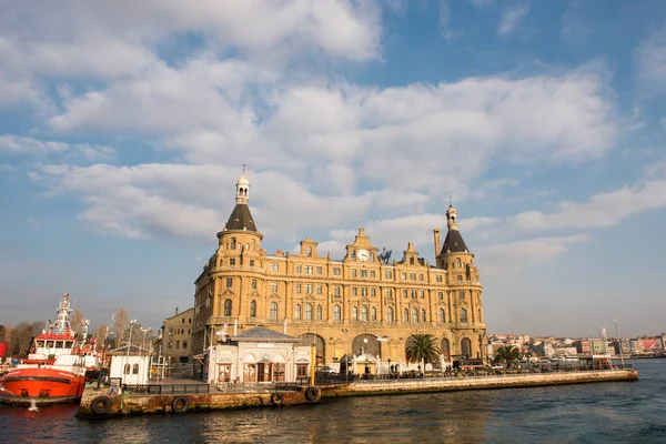 Istanbul Turquia Janeiro 2015 Haydarpasa Terminal Ferroviário Parte Asiática Istambul — Fotografia de Stock