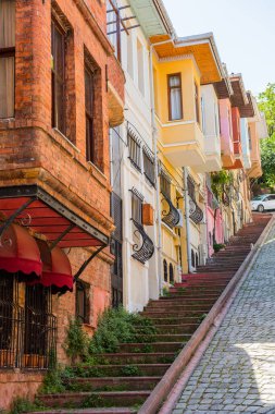 Eski şehir Balat 'ta renkli evler. İstanbul, Türkiye.