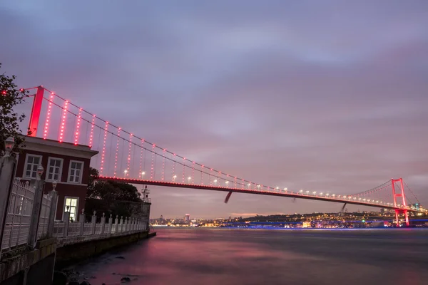 Estambul Puente Del Bósforo Puente Los Mártires Del Julio Vista — Foto de Stock