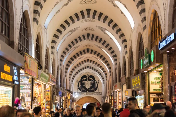 Istanbul Turquia Dezembro 2017 Pessoas Que Fazem Compras Grand Bazar — Fotografia de Stock