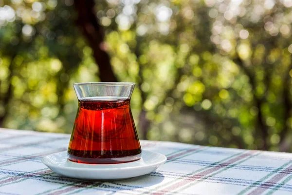 Turkish Tea Stillife Natáčení Turecký Čaj Zeleným Pozadím — Stock fotografie