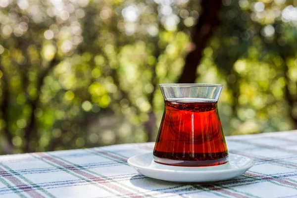 Turkish Tea Stillife Natáčení Turecký Čaj Zeleným Pozadím — Stock fotografie