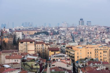 İSTANBUL, TURKEY - 2 Eylül 2017: Galata Kulesi 'nden İstanbul' un panoramik manzarası. İstanbul, Türkiye.