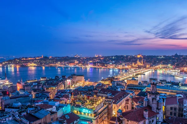 Стамбул Турция Сентября 2017 Вид Золотой Рог Галатской Башни Мост — стоковое фото