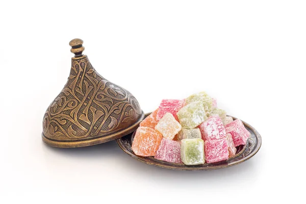 Turkish Delight Lokum Geïsoleerd Witte Achtergrond — Stockfoto