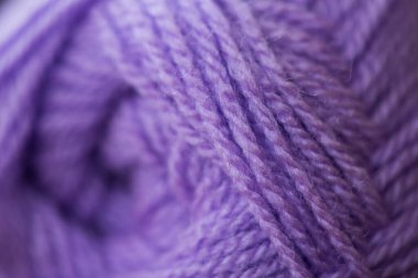 Mor yün iplik dokusu