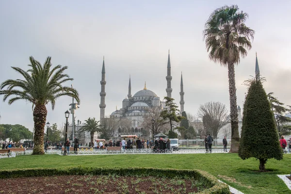 Istanbul Turkey February 2016 Blue Mosque Sultanahmet Camii Стамбулі Площа — стокове фото
