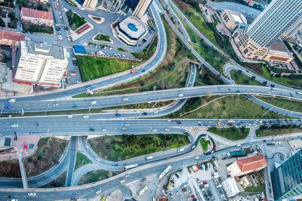 トルコのイスタンブールの空気からの交通と高速道路 イスタンブールの空の景色 — ストック写真