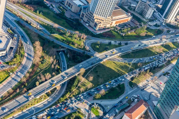 トルコのイスタンブールの空気からの交通と高速道路 イスタンブールの空の景色 — ストック写真