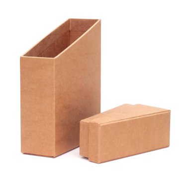 Karton dizin kutusu beyaz arkaplanda izole edildi