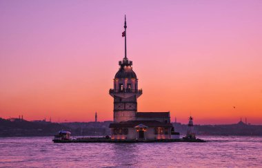 İstanbul, Türkiye 'deki Bakire Kulesi (KIZ KULESI - USKUDAR)