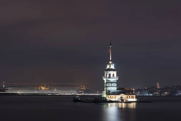 Jungfrutornet Istanbul Turkiet Kiz Kulesi Uskudar — Stockfoto