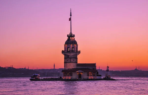 Stanbul Türkiye Deki Bakire Kulesi Kiz Kulesi Uskudar — Stok fotoğraf